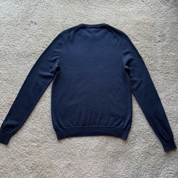 Bloomingdale’s Merino Wool Crewneck Sweater Men M Navy Soft Classic - Picture 8 of 8